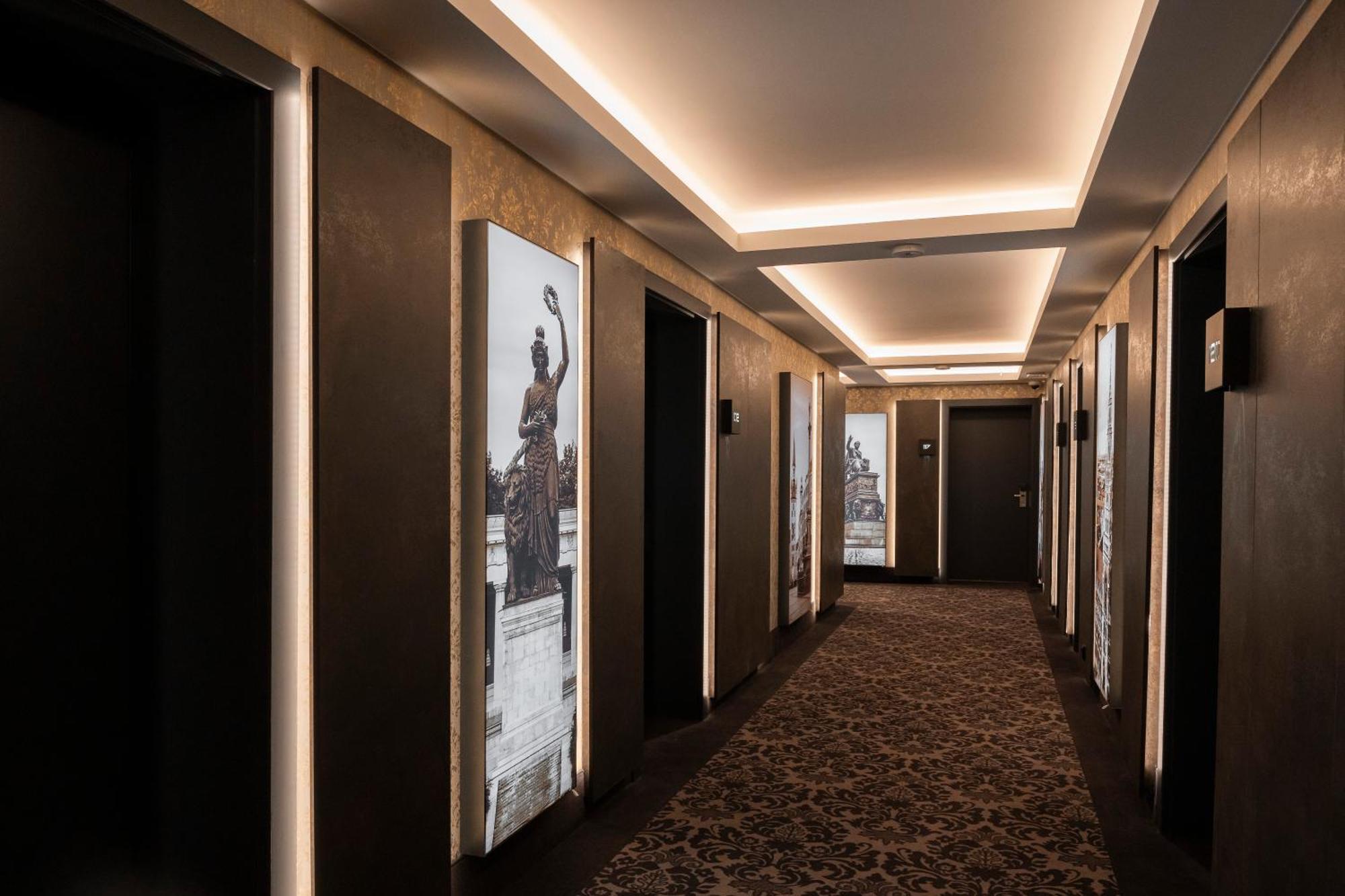 Boutique Germania Hotel 4*